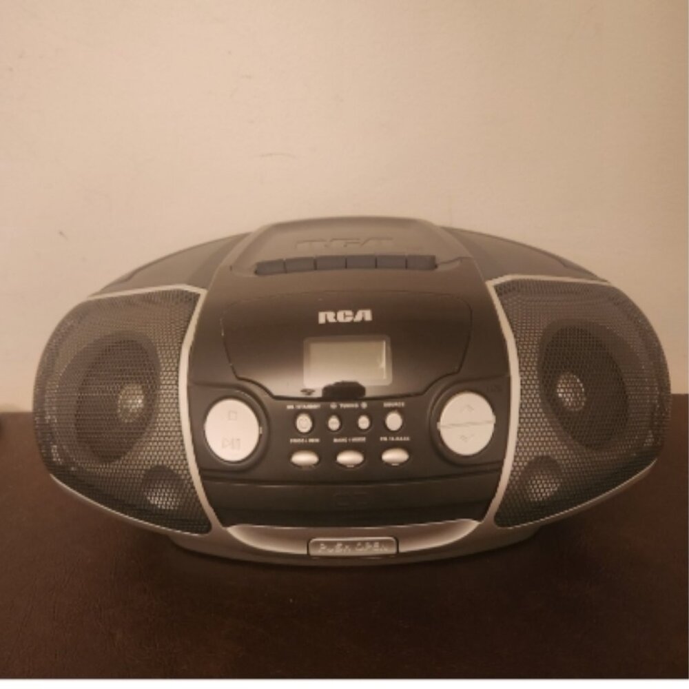 RCA RCD-175B CD Cassette Player Portable AM/FM Radio Mini BoomBox Digital Screen
